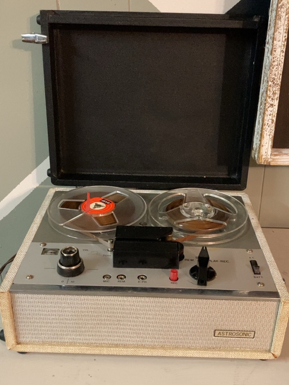 Portable Microcassette Reel-to-Reel Recorder - Cream